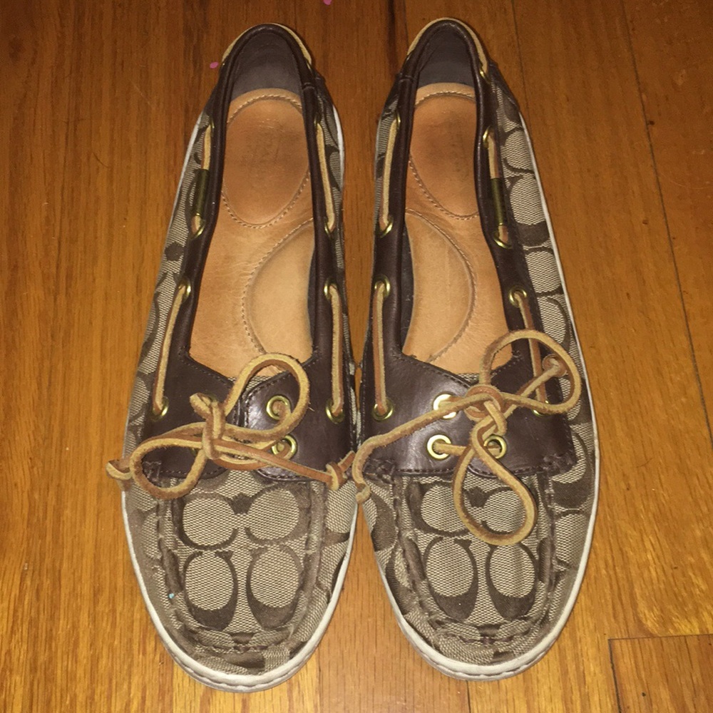 Coach sperrys ... there still in good condition